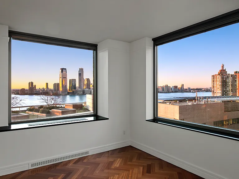 10 Little West St #15C — Photo 4