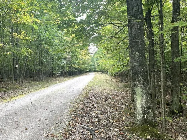 Ironwood Dr, Cheboygan, MI 49721