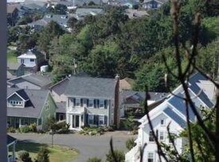 2024 NE Mulberry Loop, Lincoln City, OR 97367