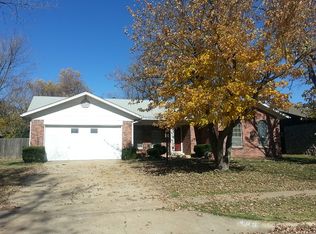 405 E 18th St, Owasso, OK 74055