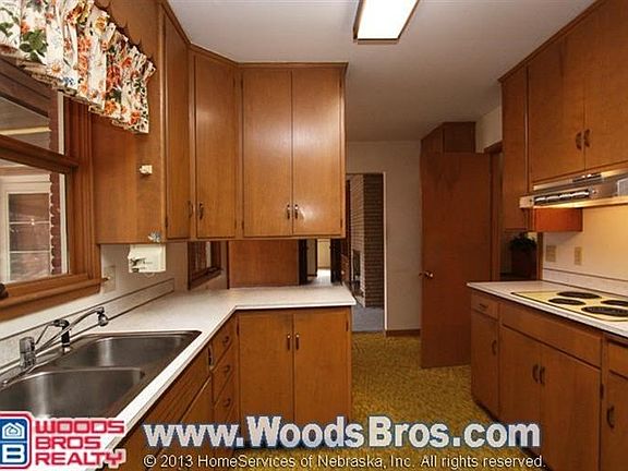 5th image of 3900 S 42nd St