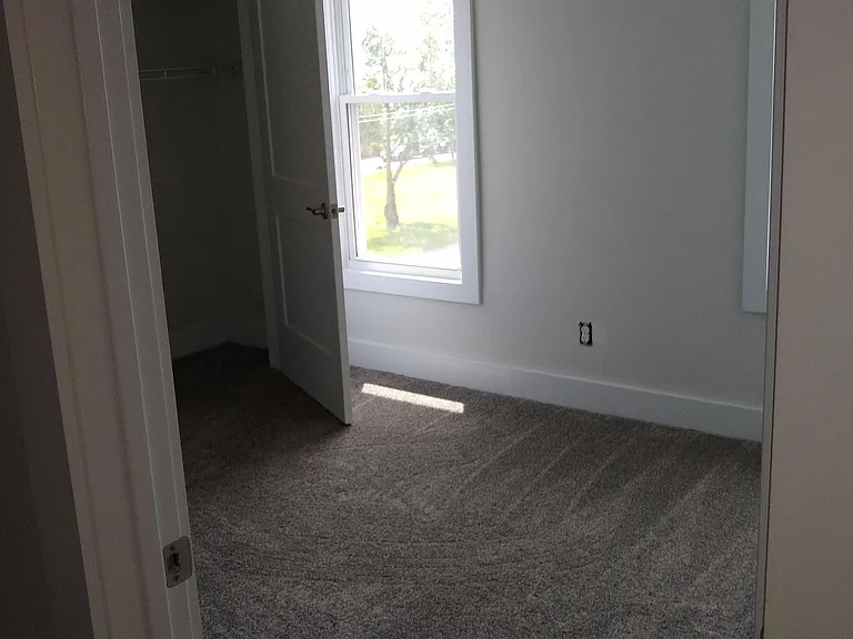 115 Dakota Ave — Photo 6