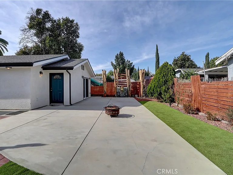 7441 Beckford Ave #1/2 — Photo 8