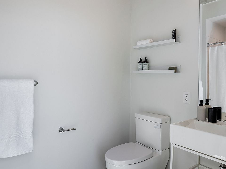 4x4 1344sf Fourth Bedroom (2)