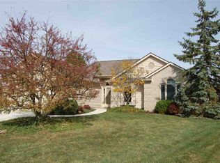 605 Diamond Point Pl, Fort Wayne, IN 46804