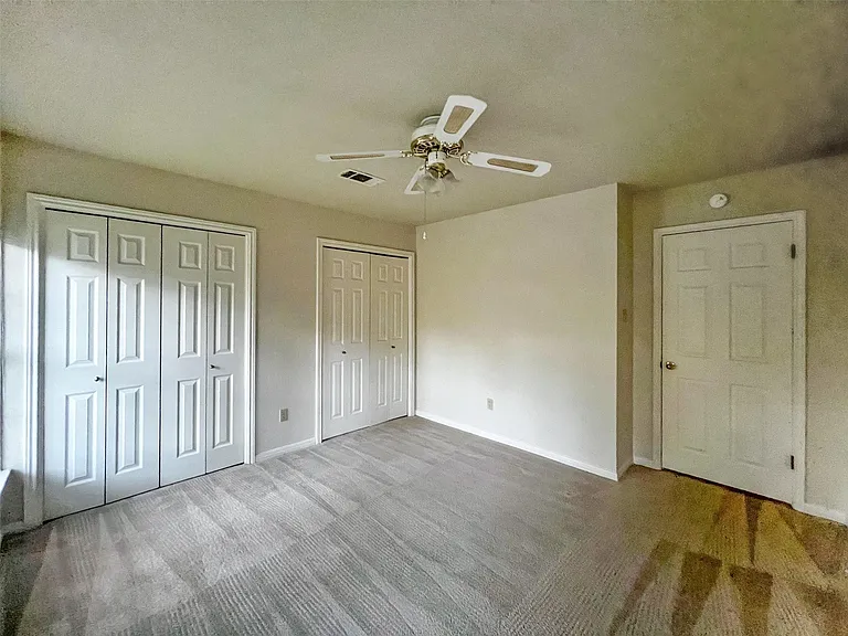6204 Old Harbor Ln — Photo 31
