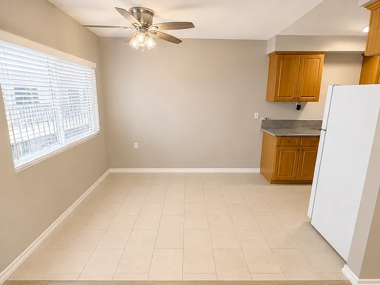 2306-2310 Mira Vista Ave — Photo 7