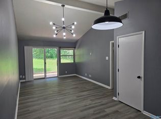 2014 Colony Dr SW, Huntsville, AL 35802