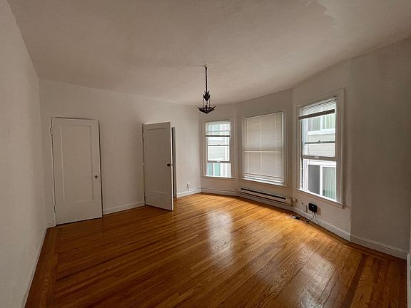 5th image of 1429 Leavenworth St APT 203
