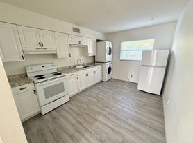 722 South Ingraham, 716ING