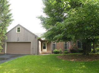 25 Compton Ct, Basking Ridge, NJ 07920