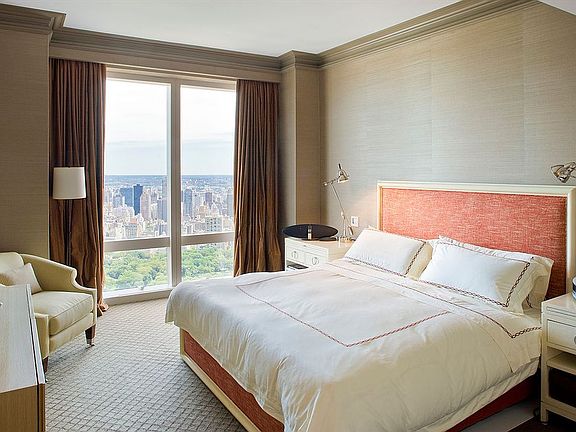 5th image of 80 Columbus Cir #74B