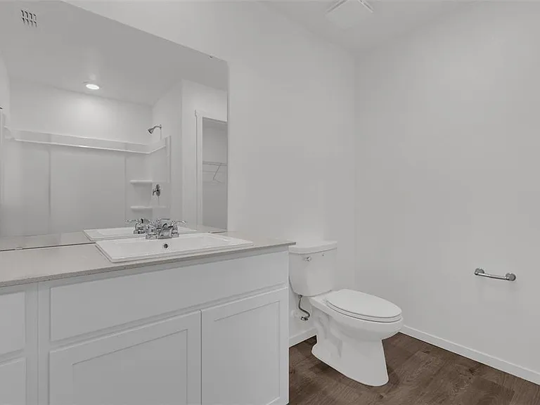 2424 Bevel Ln — Photo 21