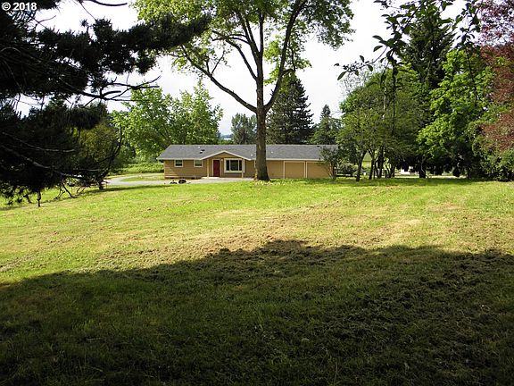 2nd image of 35120 SE Horseshoe Dr
