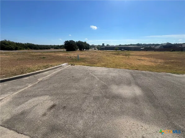 6004 E Veterans Memorial Blvd, Killeen, TX 76543