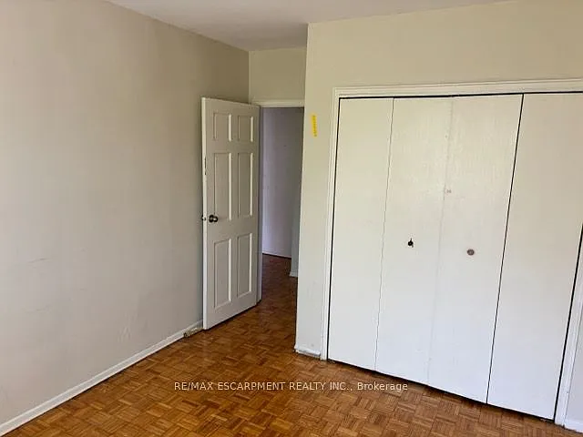 2205 King St E #1 — Photo 7
