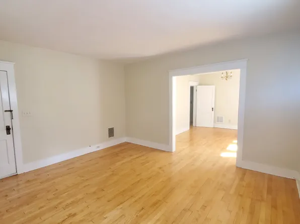 (undisclosed Address), New Hartford, NY 13413