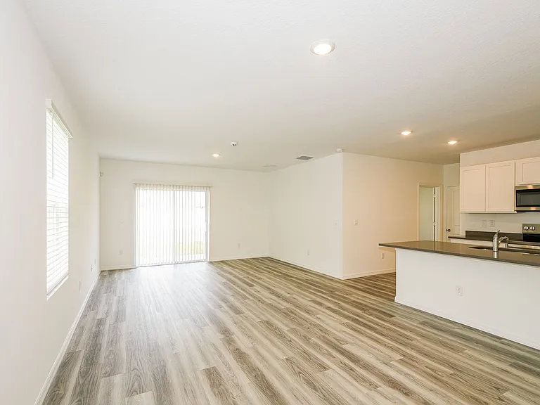 10583 Gentle Rain Dr — Photo 13