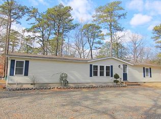 67 Holly Dr, Waretown, NJ 08758