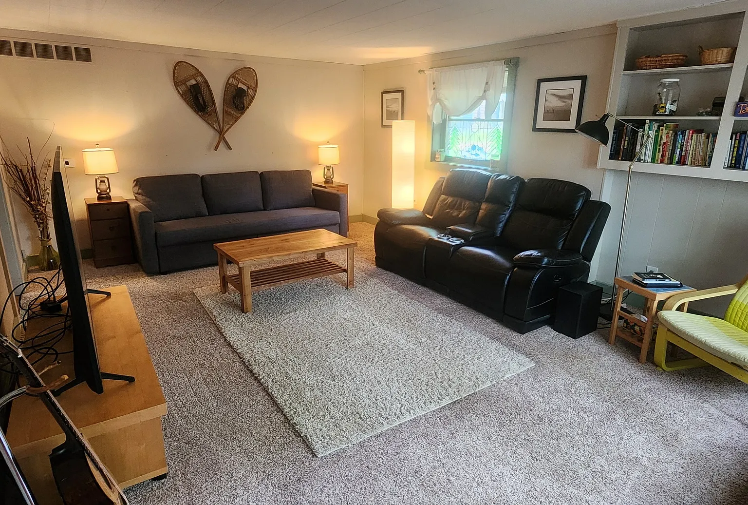 2 bed, 960 sqft, $1,600 — Photo 2