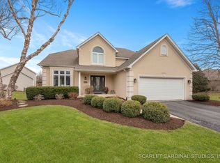 5304 Sand Lily Dr, Naperville, IL 60564