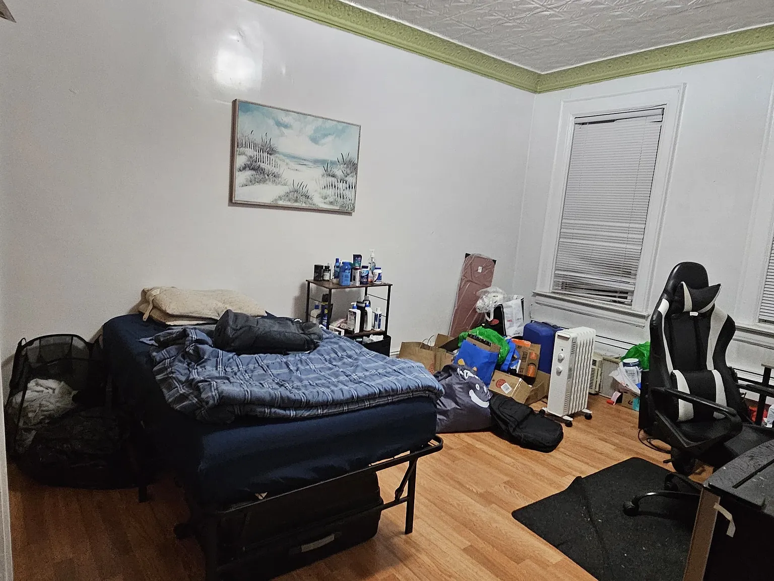 1 bed, $850 — Photo 1