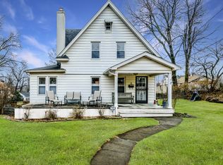 3 Lyman Pl, Dobbs Ferry, NY 10522