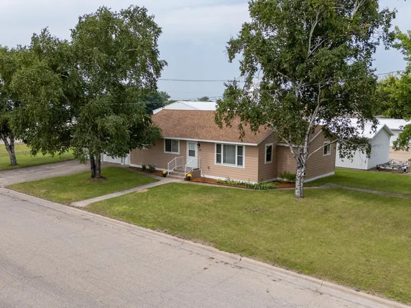 101 6th Ave SE, Barnesville, MN 56514