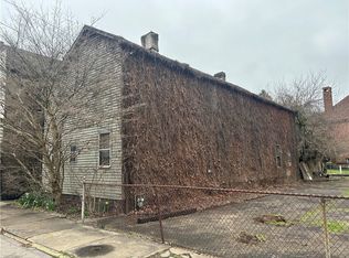 99 Chestnut St, Natrona Heights, PA 15065