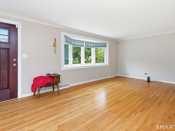 2nd image of 74 Live Oaks Road