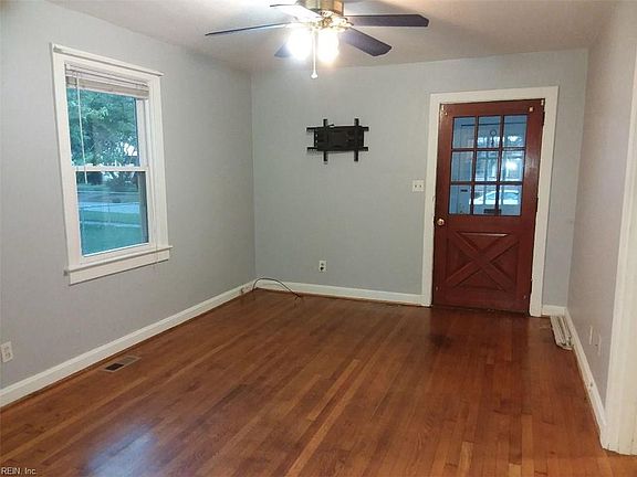 3rd image of 504 Beechwood Ave