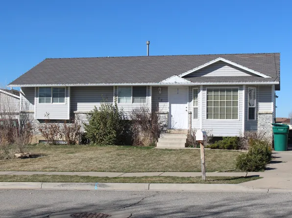 68 N 300 W, Clearfield, UT 84015