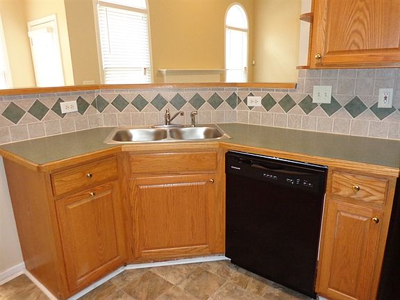 5th image of 3350 Prairie Dr