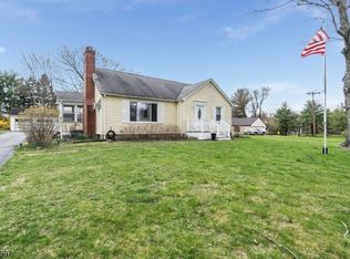 41 Union Rd, Clinton, NJ 08809