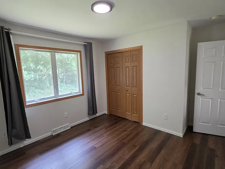 bedroom #1