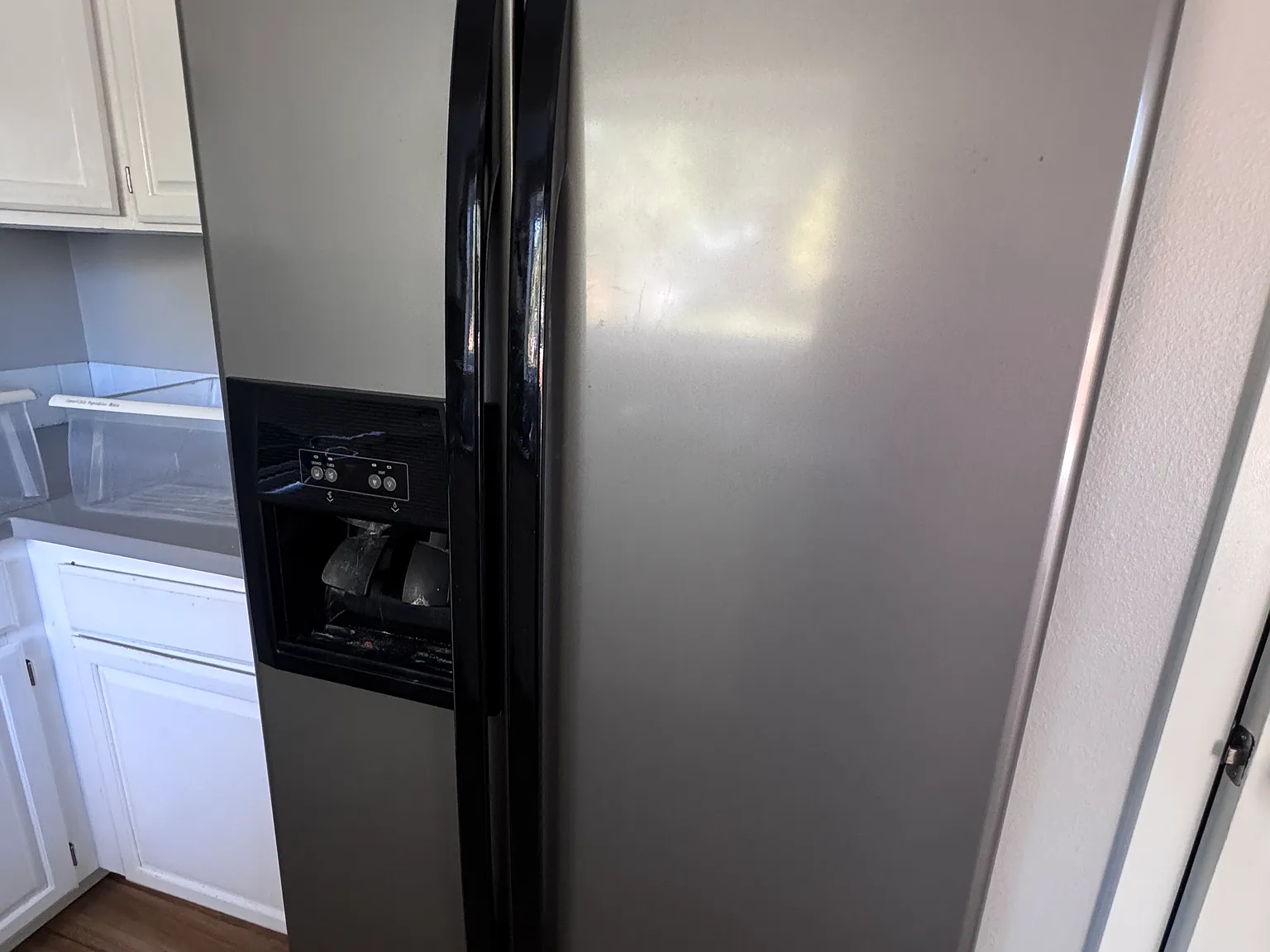 3 bed, 1310 sqft, $2,695 — Photo 3