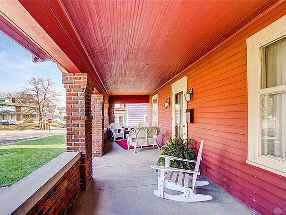 4th image of 604 Kenwood Ave