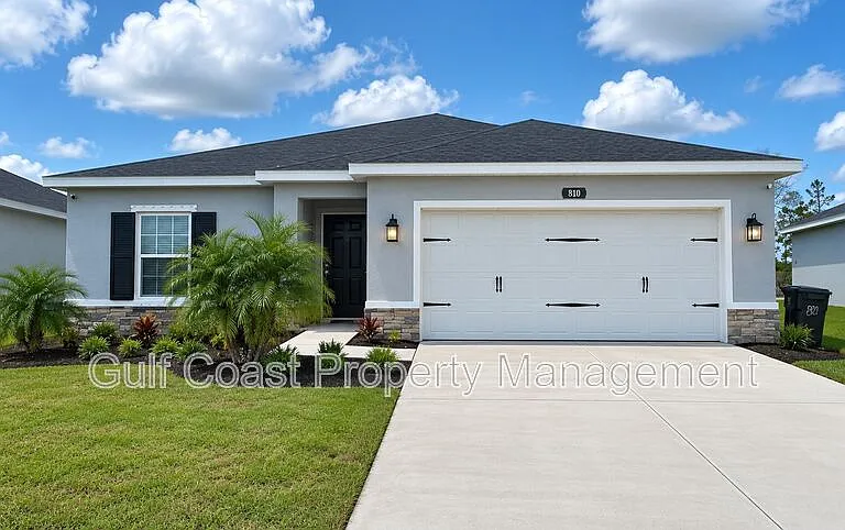810 172nd Ct E — Photo 1