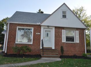 10712 Elmwood Ave, Garfield Heights, OH