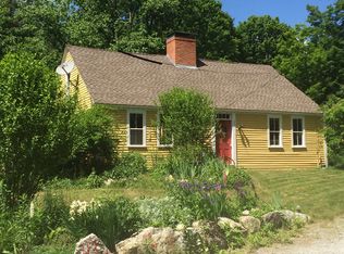 43 Bible Hill Rd, Bennington, NH 03442