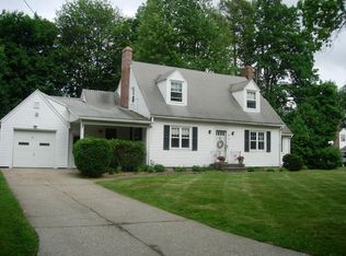 25 Wyman St, Agawam, MA 01001