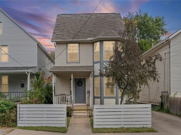 2451 W 7th St, Cleveland, OH 44113