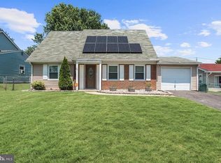 43 Mercator Ln, Willingboro, NJ 08046