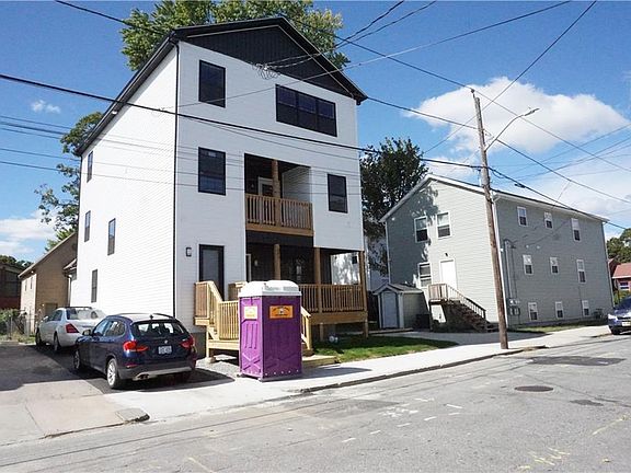 3rd image of 391 Cahill St