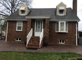 189 South St, Saddle Brook, NJ 07663