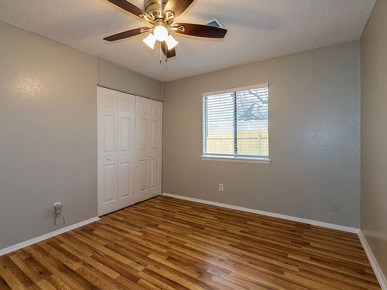 1533 S 112th East Ave — Photo 27
