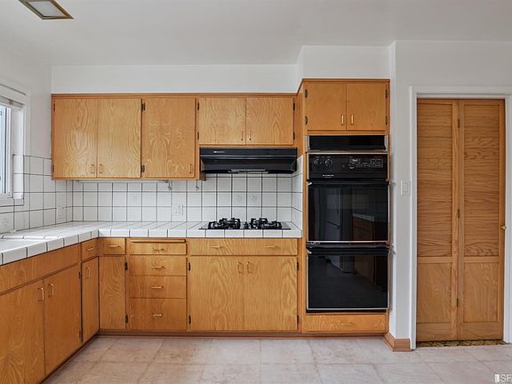 3rd image of 4700 Ocean Ave