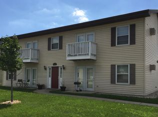 715 Starboard Ct W #C, Oshkosh, WI 54901