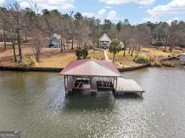 926 Jamesway Dr, Sparta, GA 31087