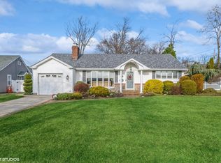 1632 George Rd, Wantagh, NY 11793